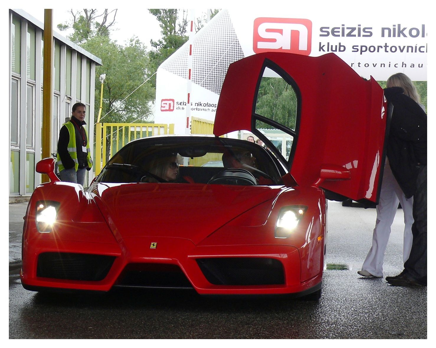 Ferrari Enzo