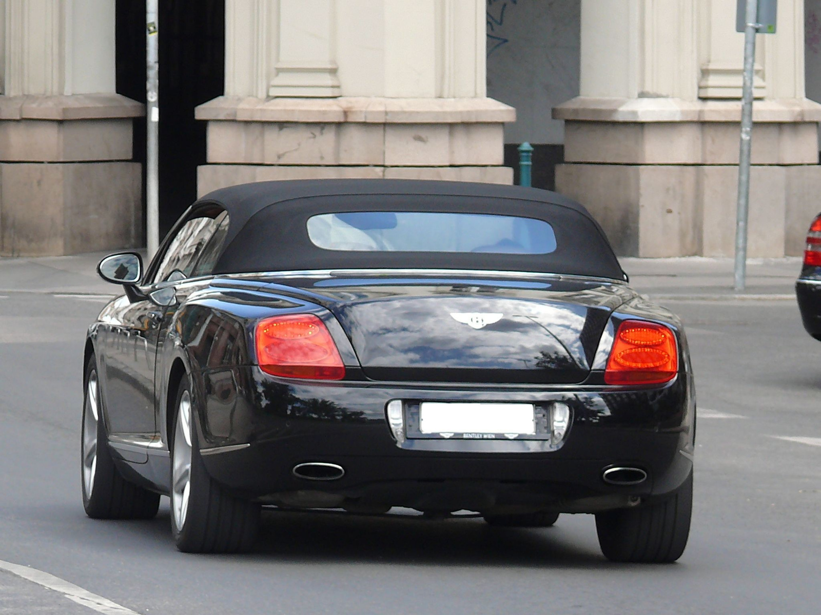 Bentley Continental GTC