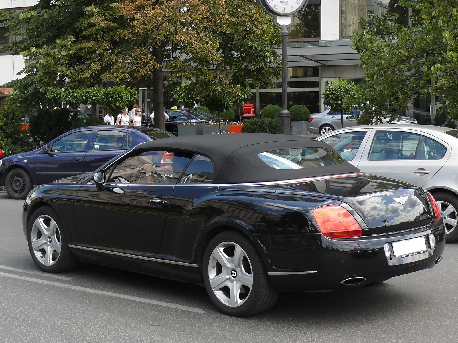 Bentley Continental GTC