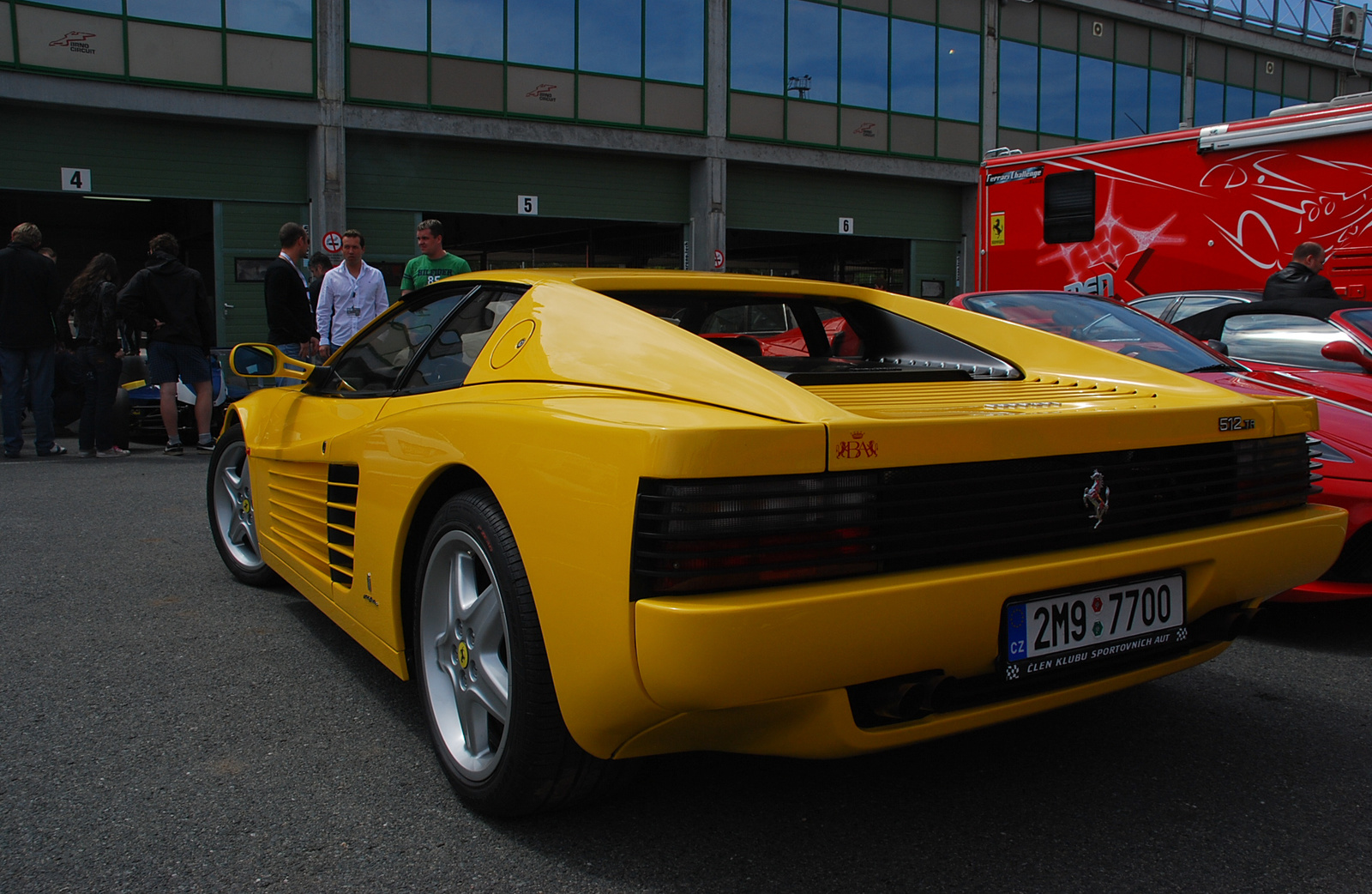 Ferrari 512 TR