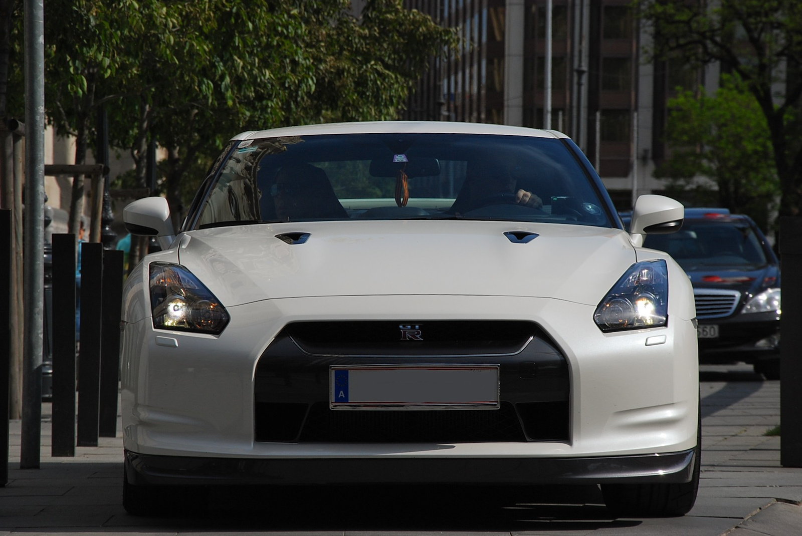 Nissan GT-R