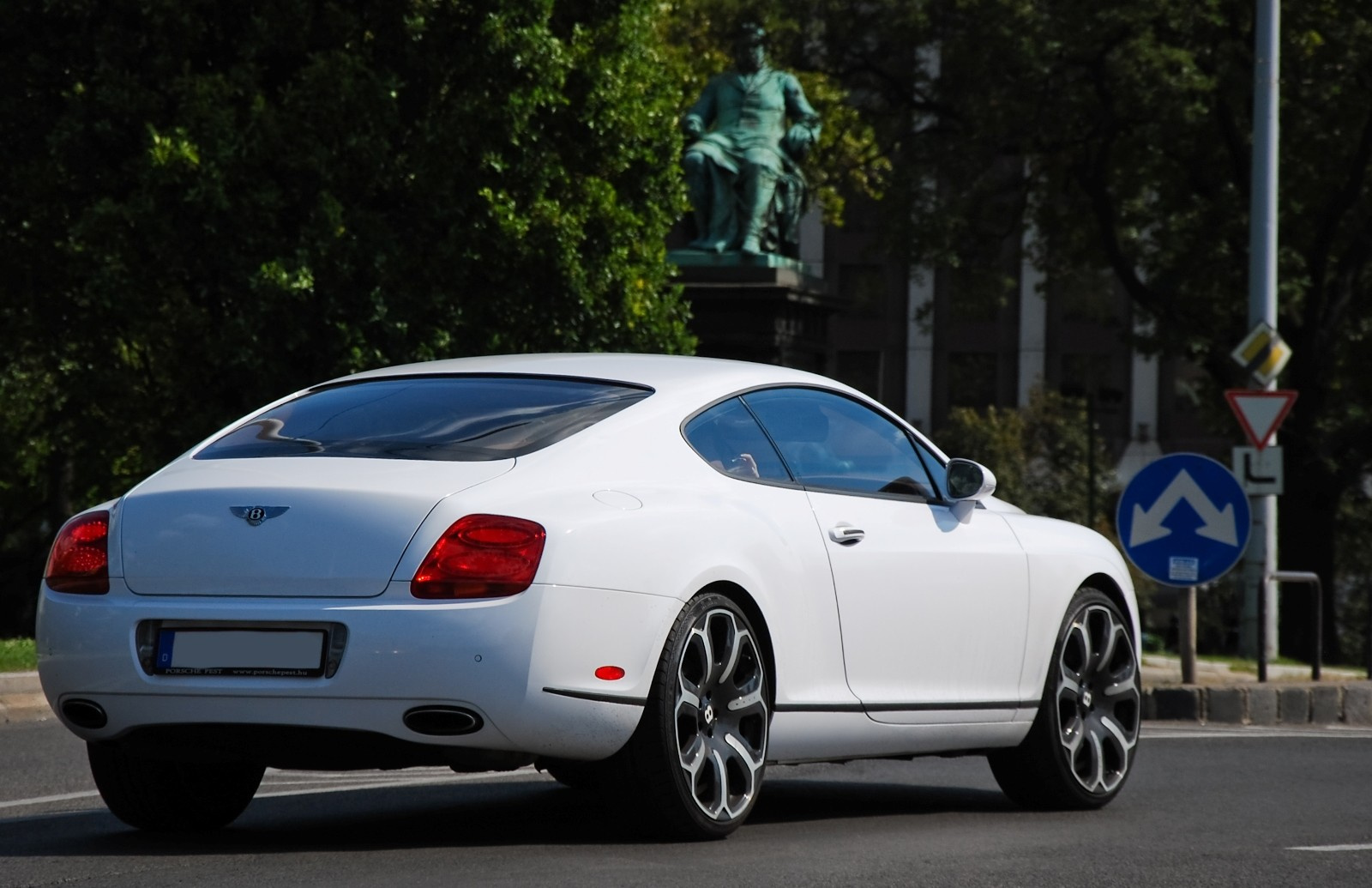 Bentley Continental GT