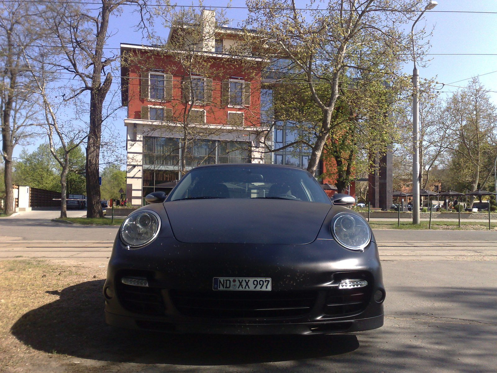 Matt fekete Porsche 911 Turbo