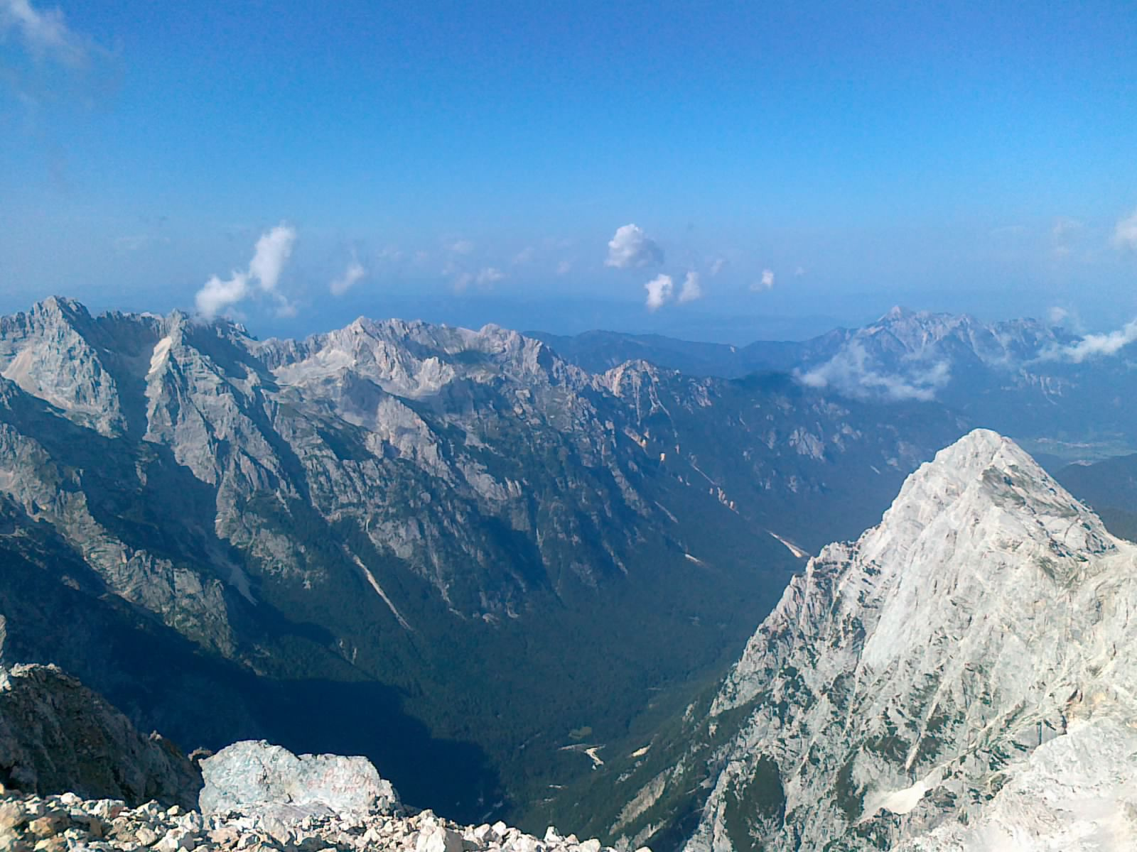 Triglav-túra csúcson 25 20110821-22