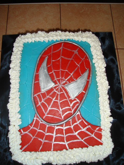 spiderman cake