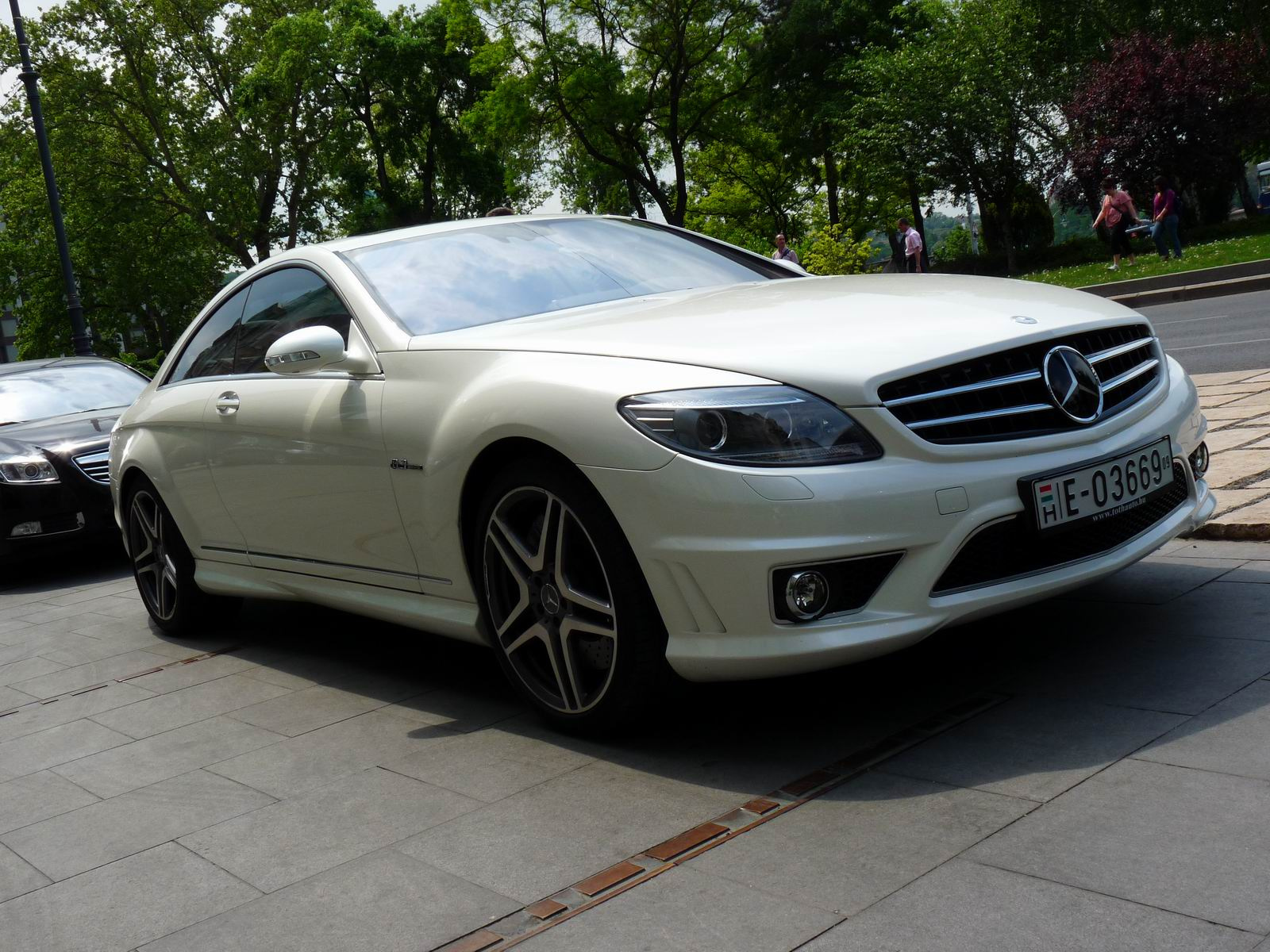 Mercedes CL63 AMG