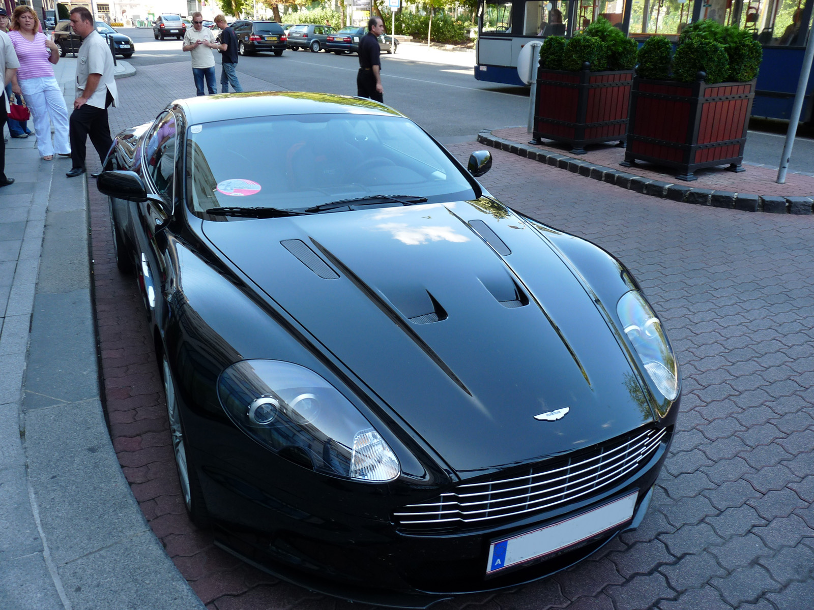 Aston Martin DBS