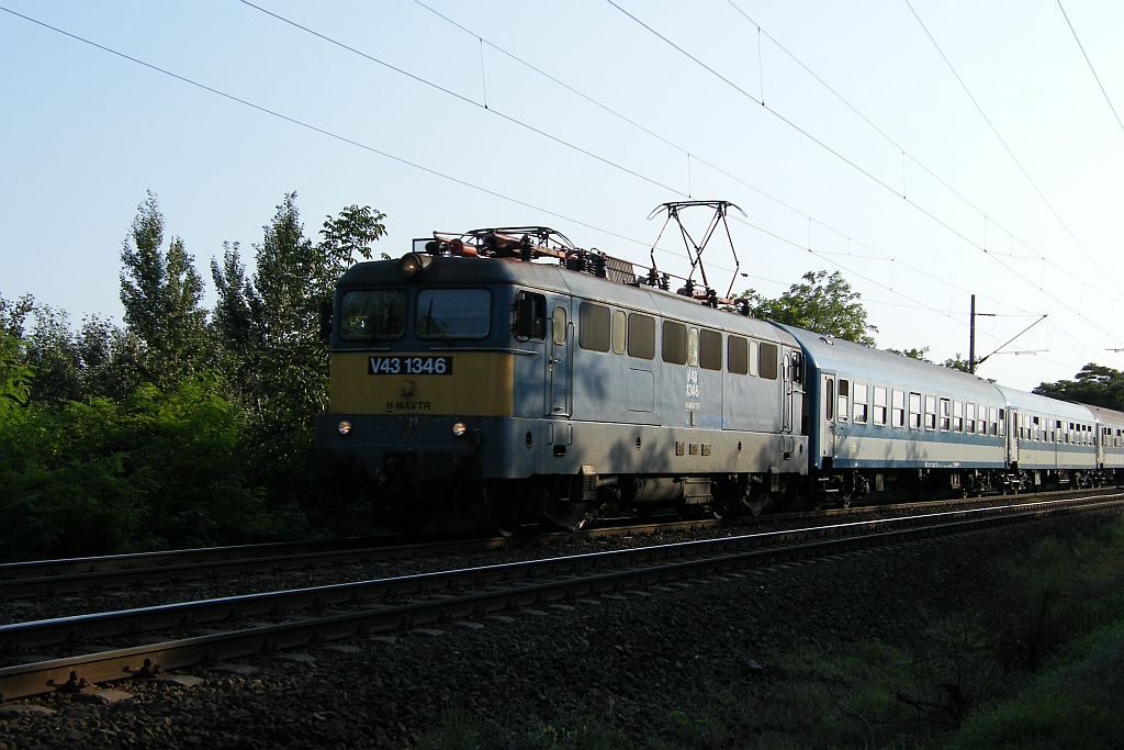 V43 1346