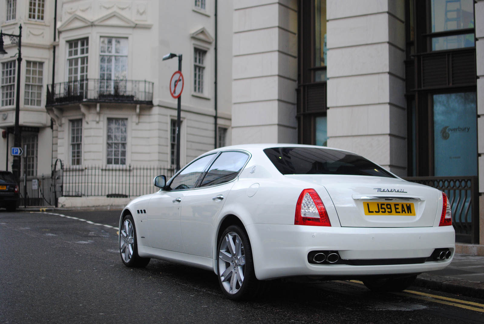 Maserati Quattroporte