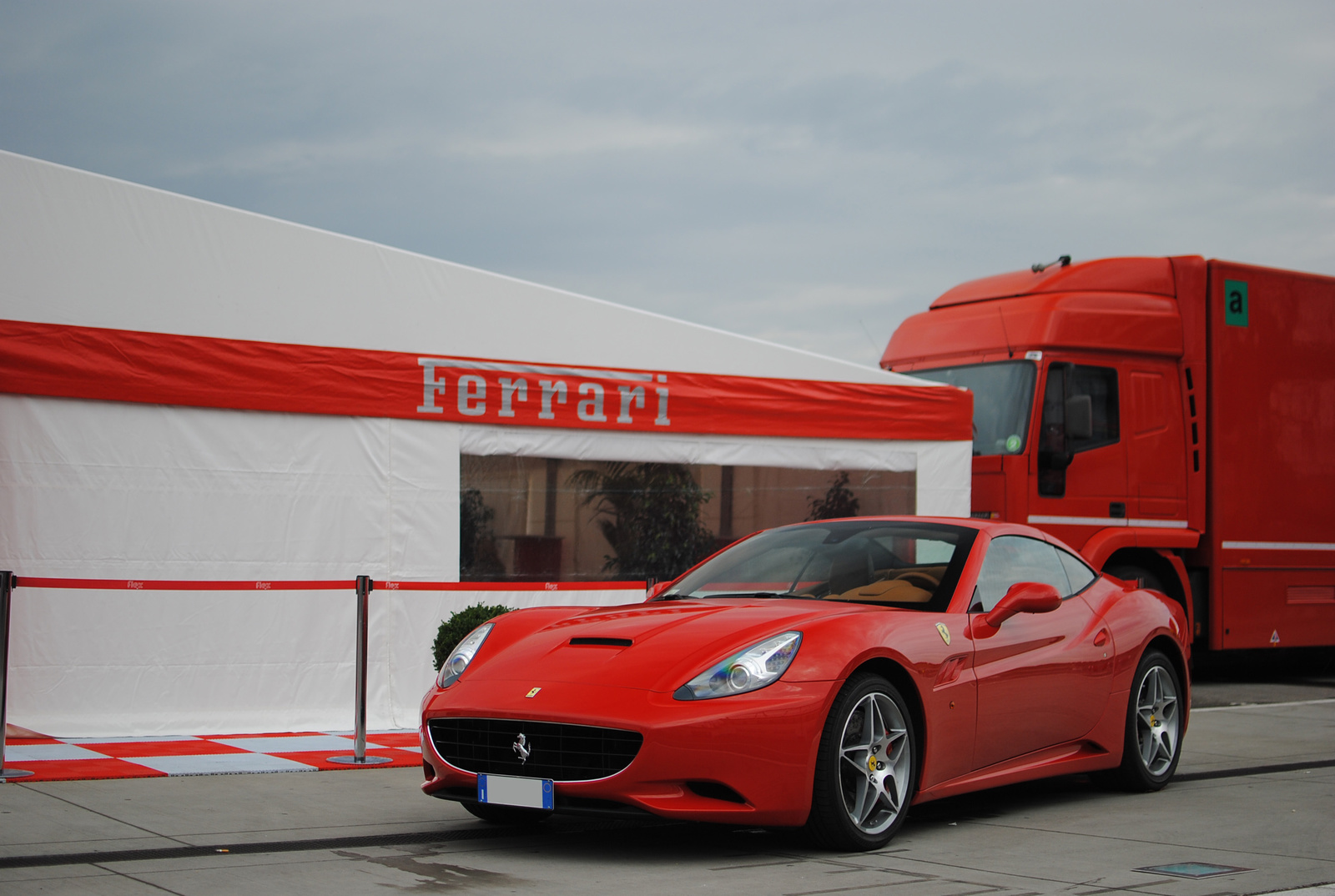 Ferrari California