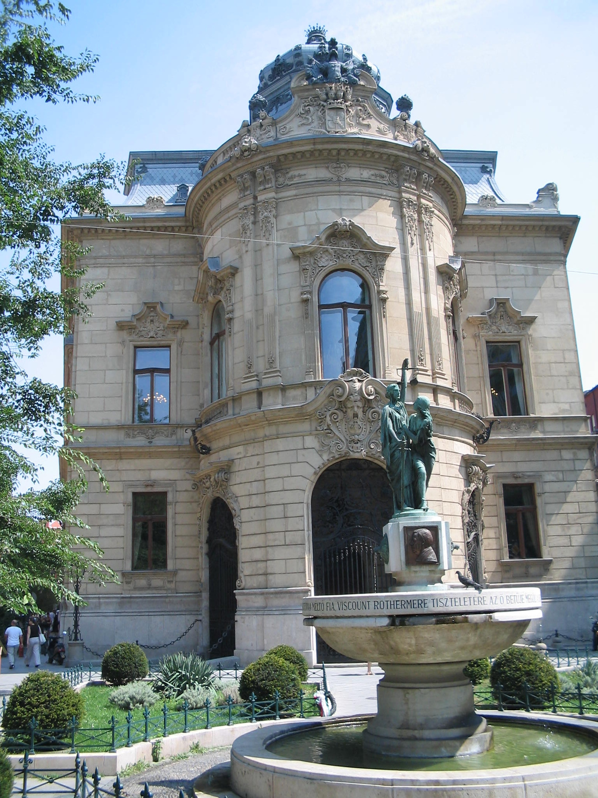 Fővárosi Szabó Ervin Könyvtár, Wenckheim-palota