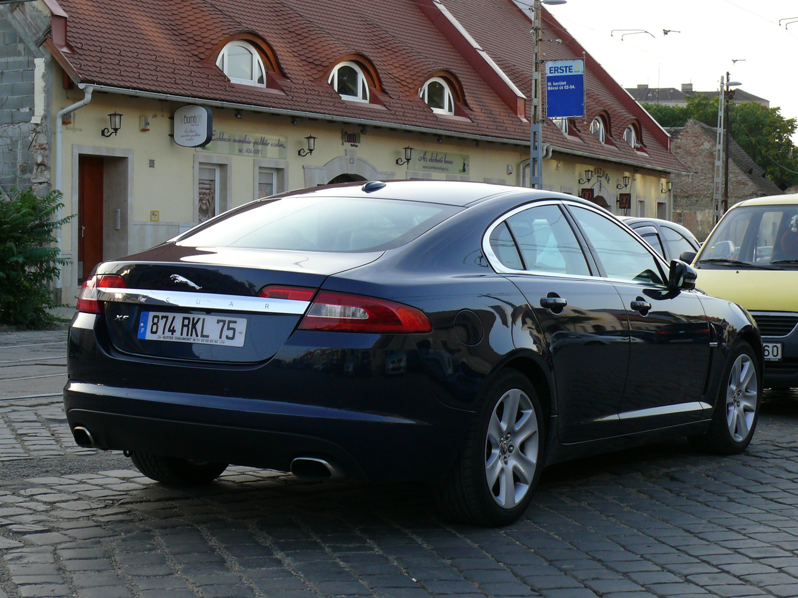 Jaguar XF