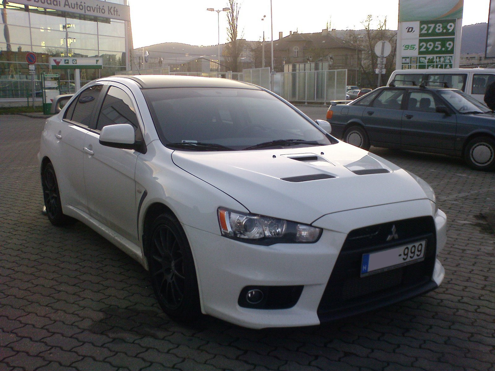 Mitsubishi Lacer EVO X