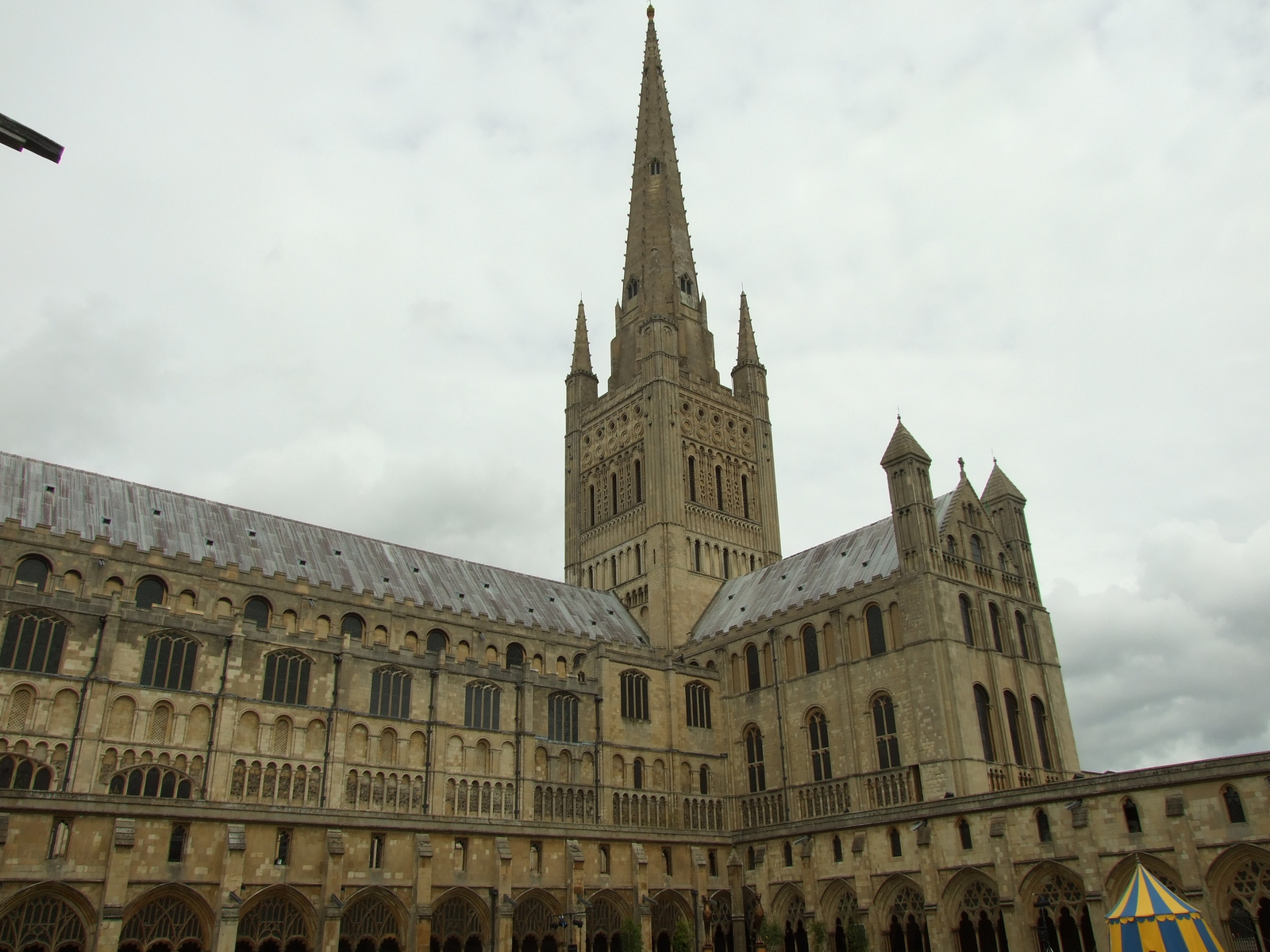 Norwich Cathedral (2)