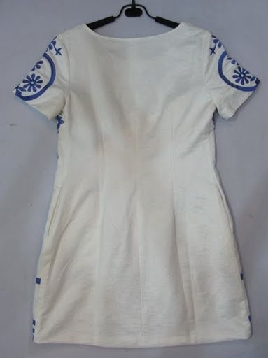 90801A-07 GUCCI WHITE COTTON DRESS SIZE 2 4 6(BACK) PRICE USD 46