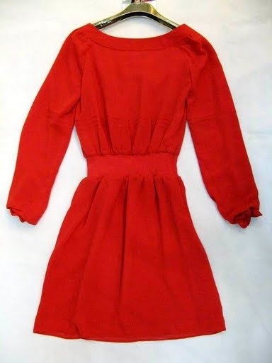 90808B-44 GUCCI RED SILK DRESS SIZE 2 4 6(BACK) PRICE USD 41[1]