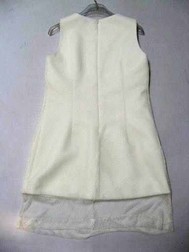 90731C-49   CHANEL WHITE WOOL&GAUZE DRESS SIZE 2 4 6(BACK)  PRIC