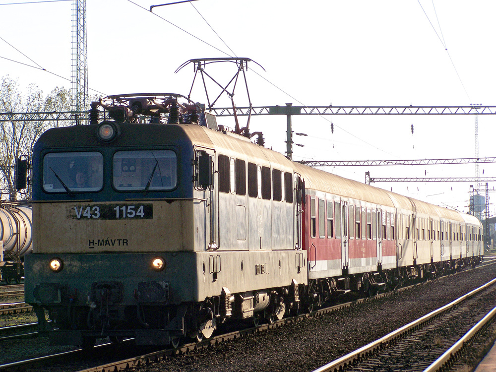 V43 - 1154 Dombóvár (2010.10.28).