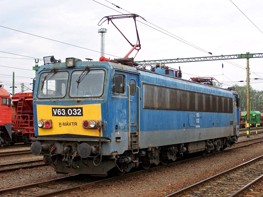 V63 - 032 Dombóvár (2010.10.05)03.