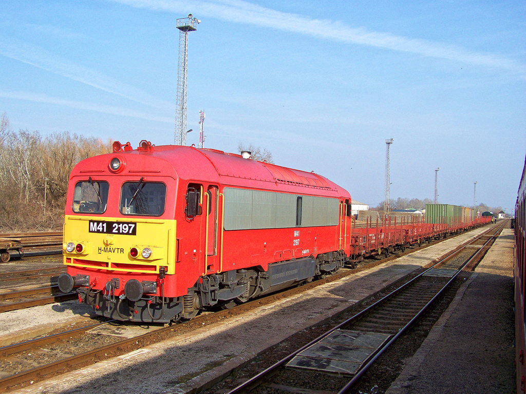 M41 - 2197 Bátaszék (2011.03.11)01.