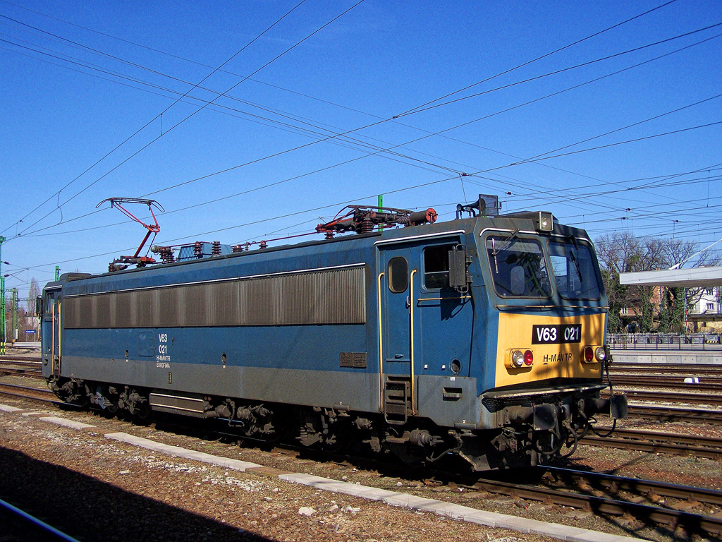 V63 - 021 Kelenföld (2011.03.24)