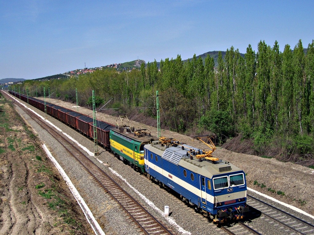 363 102 - 5 + 240 128 - 8 Budaörs (2011.04.21).