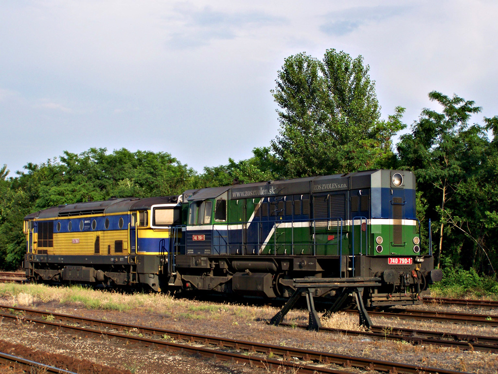 740 790 - 1 + 753 708 - 7 Bácsalmás (2011.06.15).