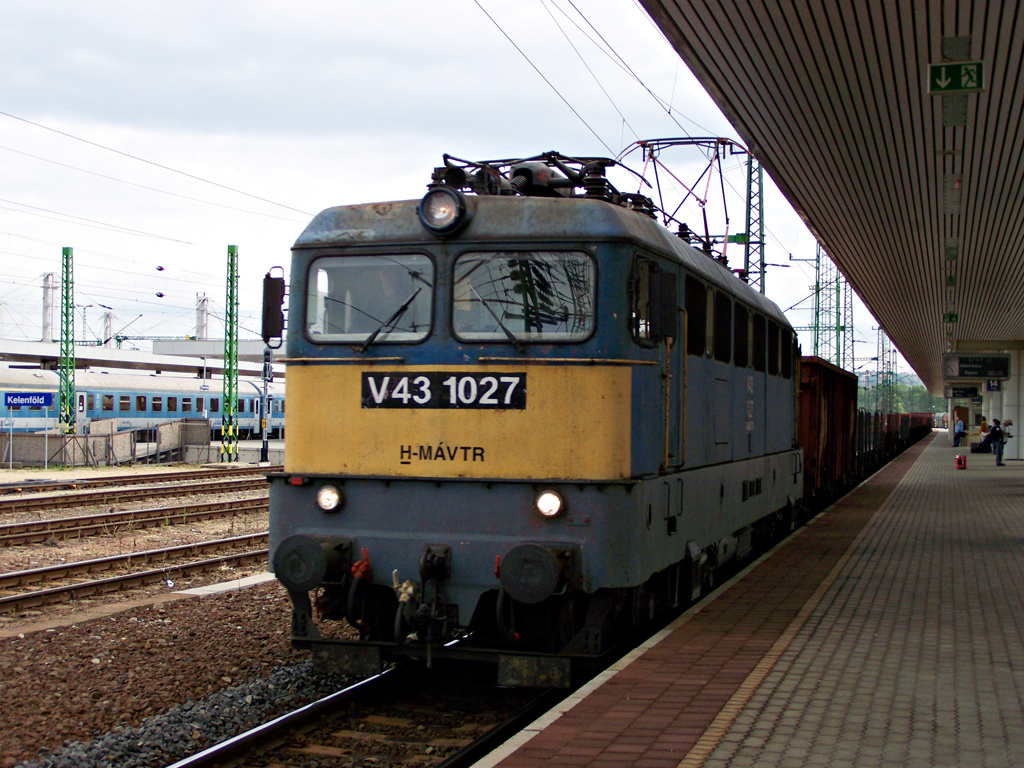 V43 - 1027 Kelenföld (2011.07.23)