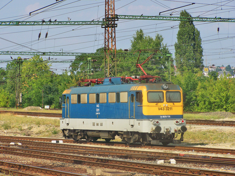 V43 - 3211 BP Kelenföld (2009.08.26).03.
