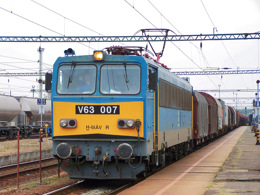 V63 - 007 Dombóvár (2010.09.16)