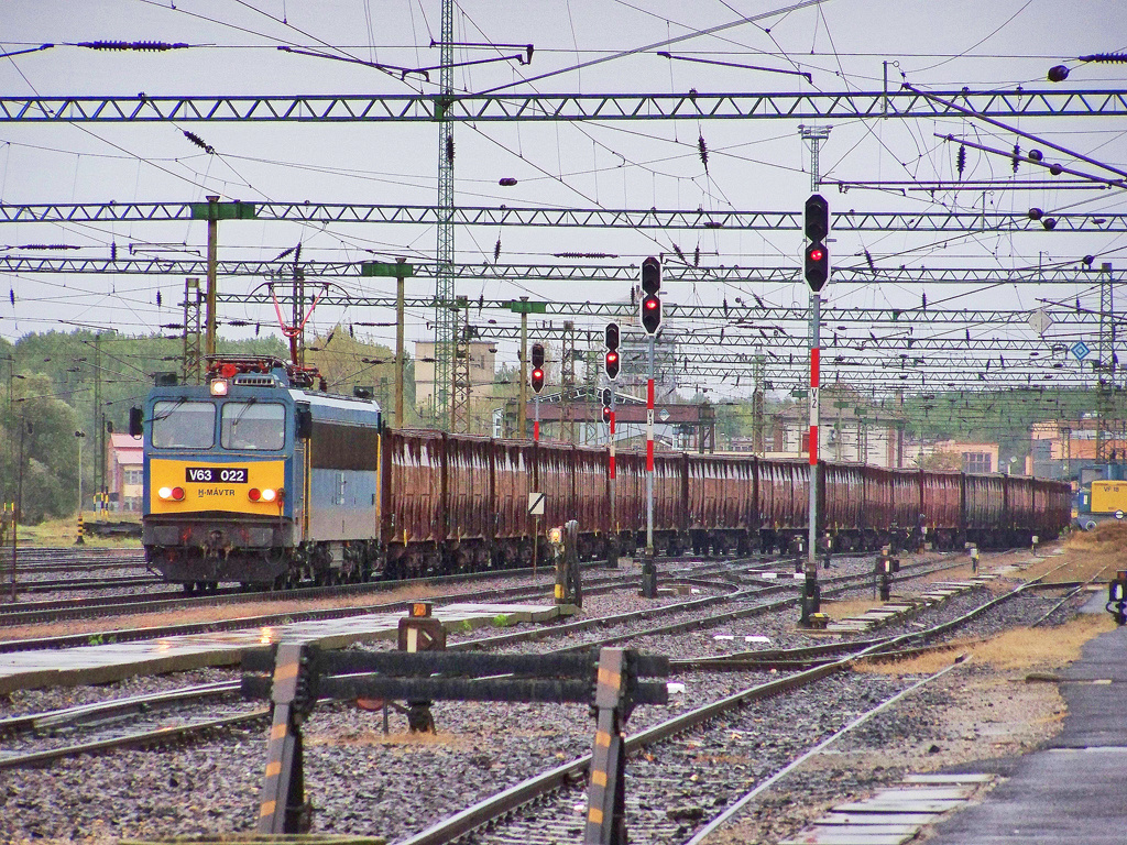 V63 - 022 Dombóvár (2009.10.12)01.