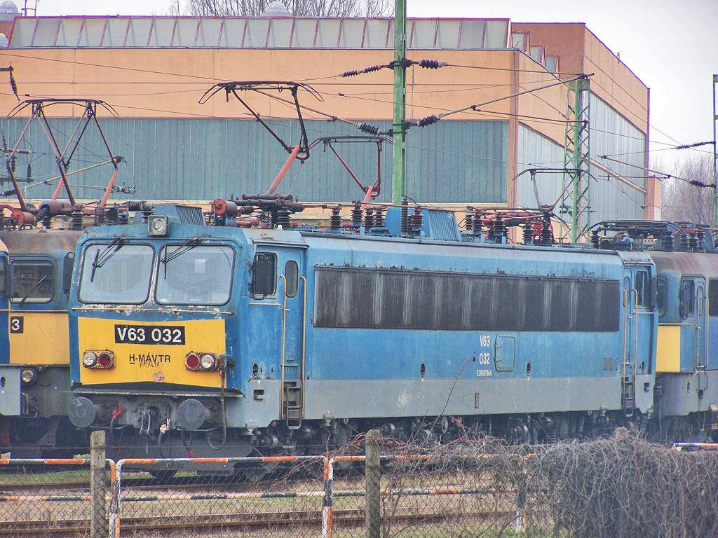 V63 - 032 Dombóvár (2010.02.05).