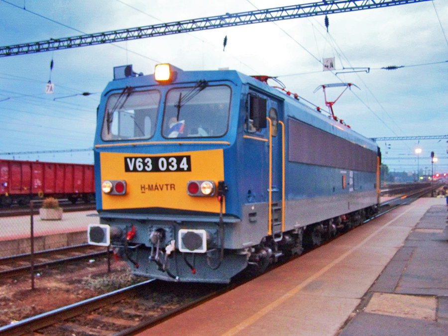 V63 - 034 Dombóvár (2009.09.11).