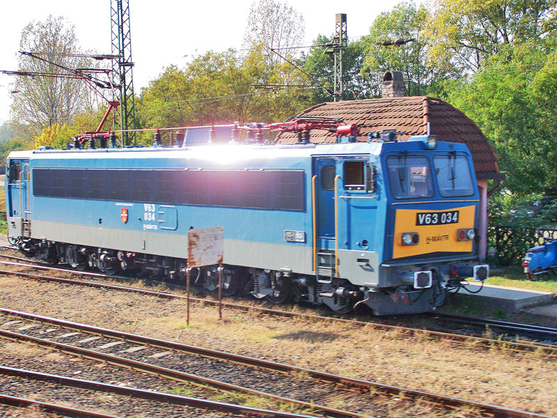 V63 - 034 Dombóvár (2009.10.07).