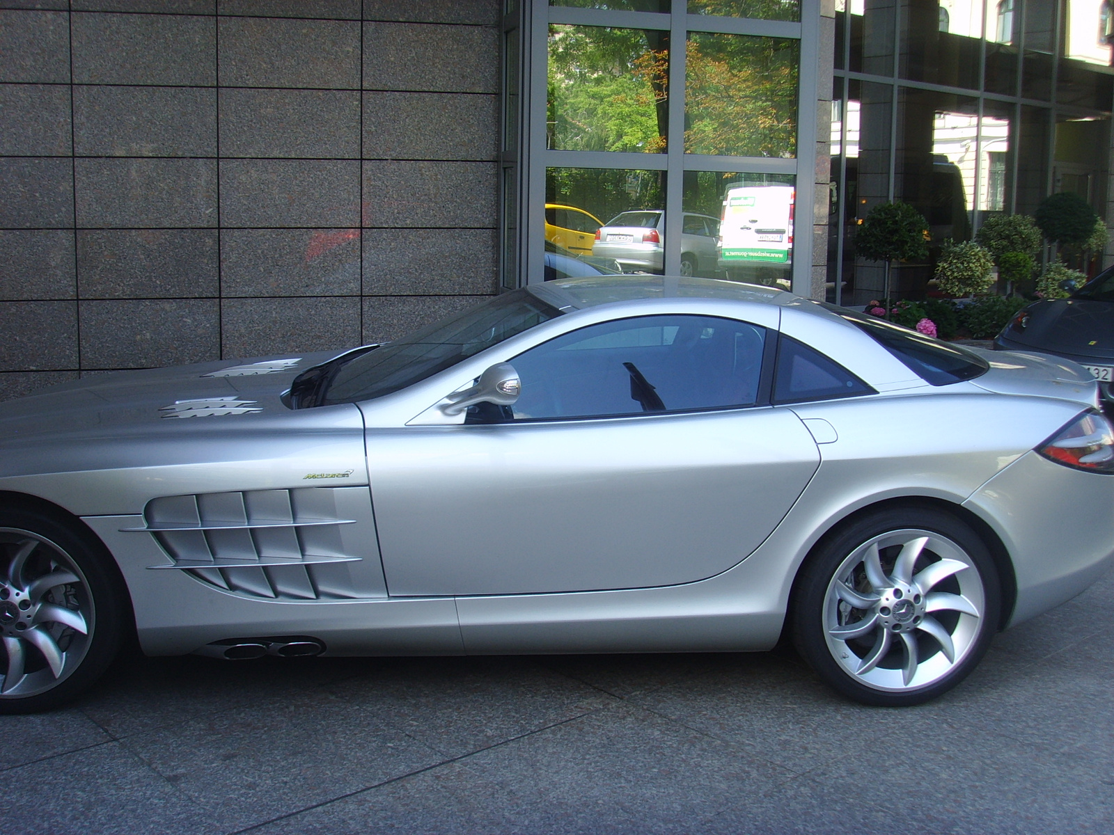 MERCEDES SLR