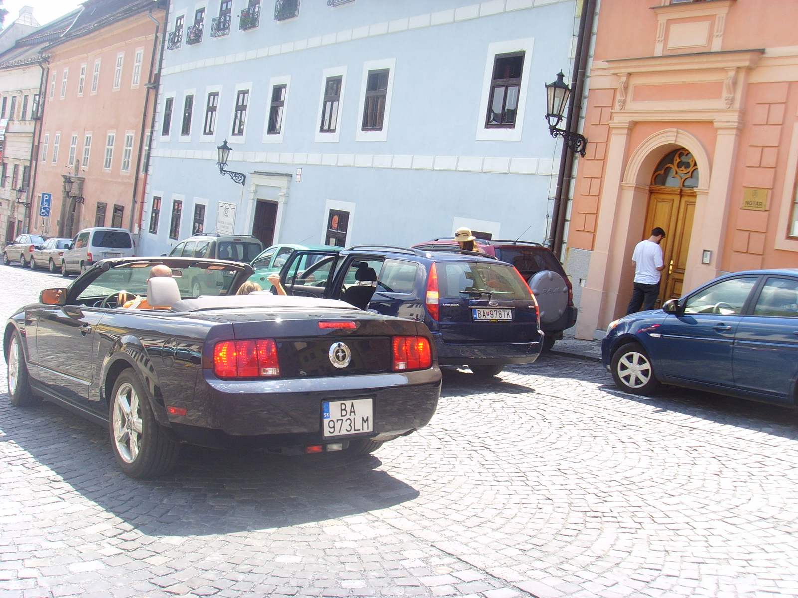 FORD MUSTANG CABRIO