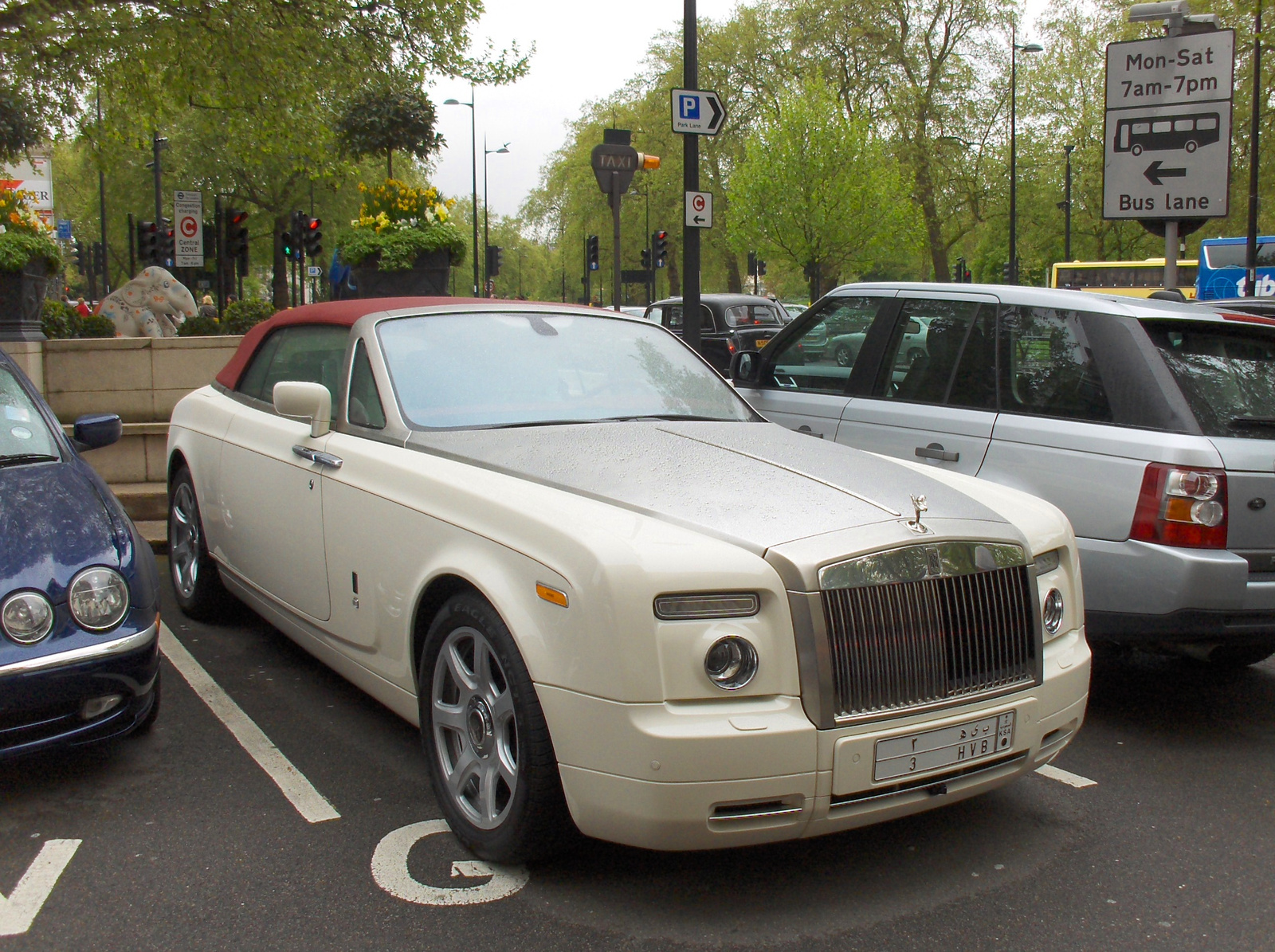 Rolls-Royce Phantom DHC