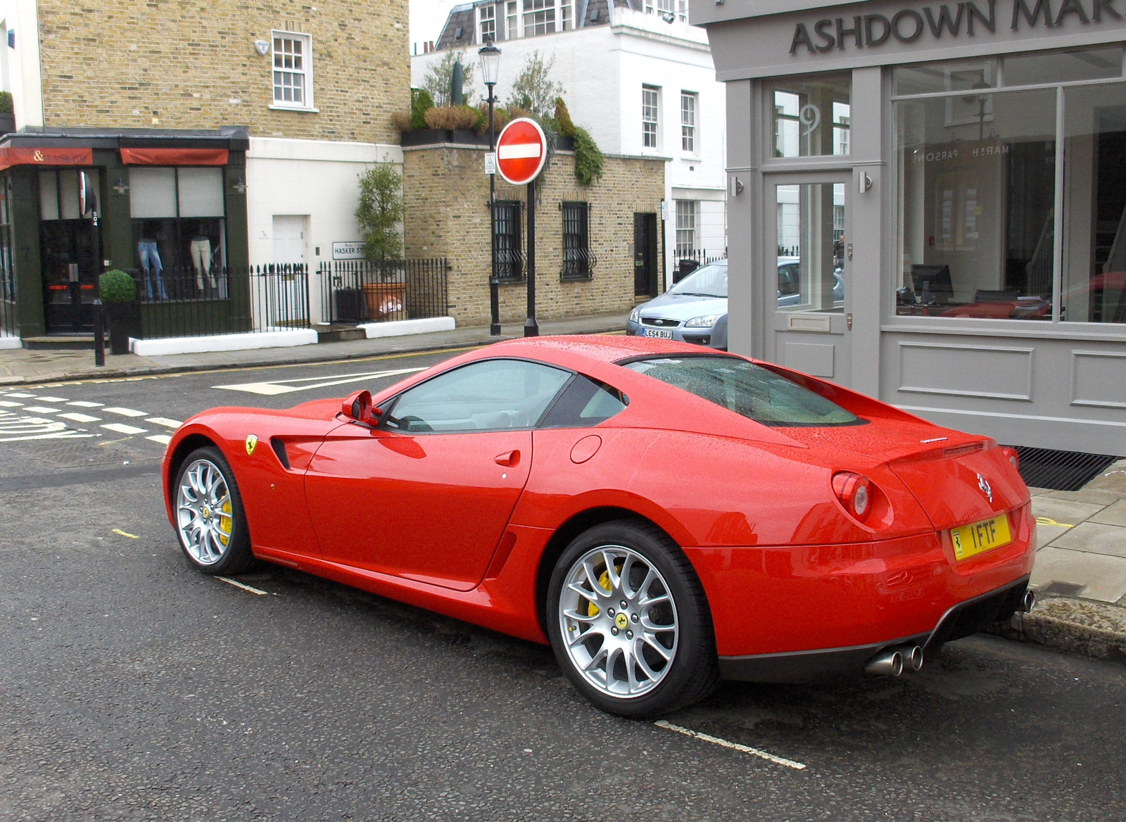 Ferrari 599