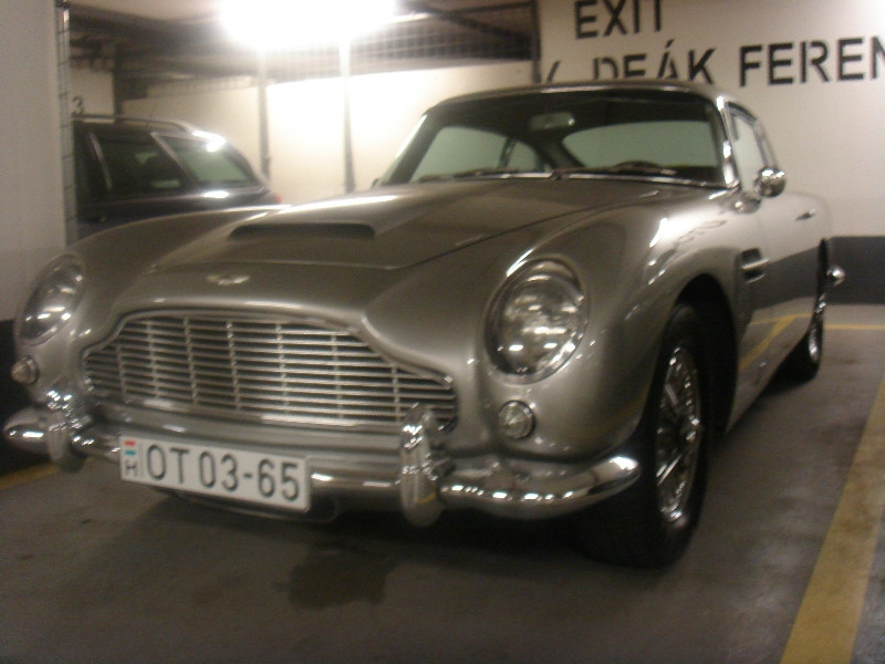 Aston Martin DB5