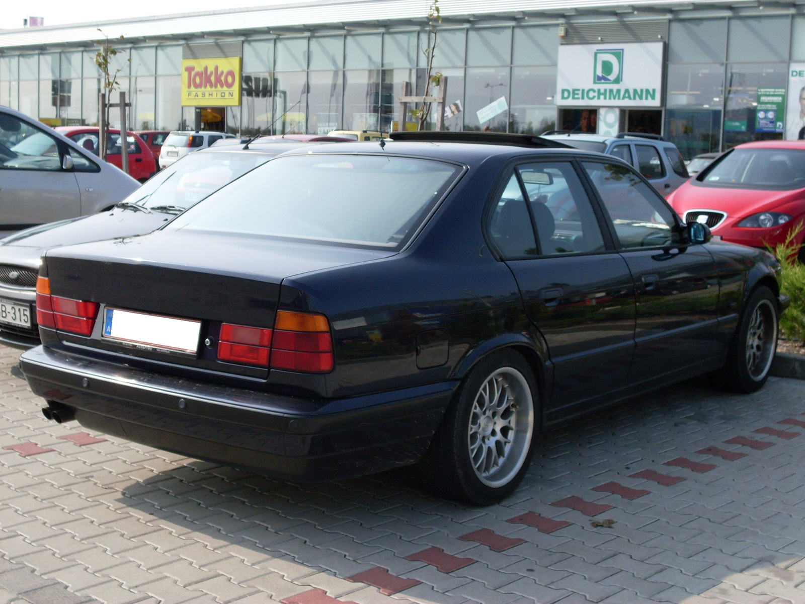 BMW 5-series (e34)