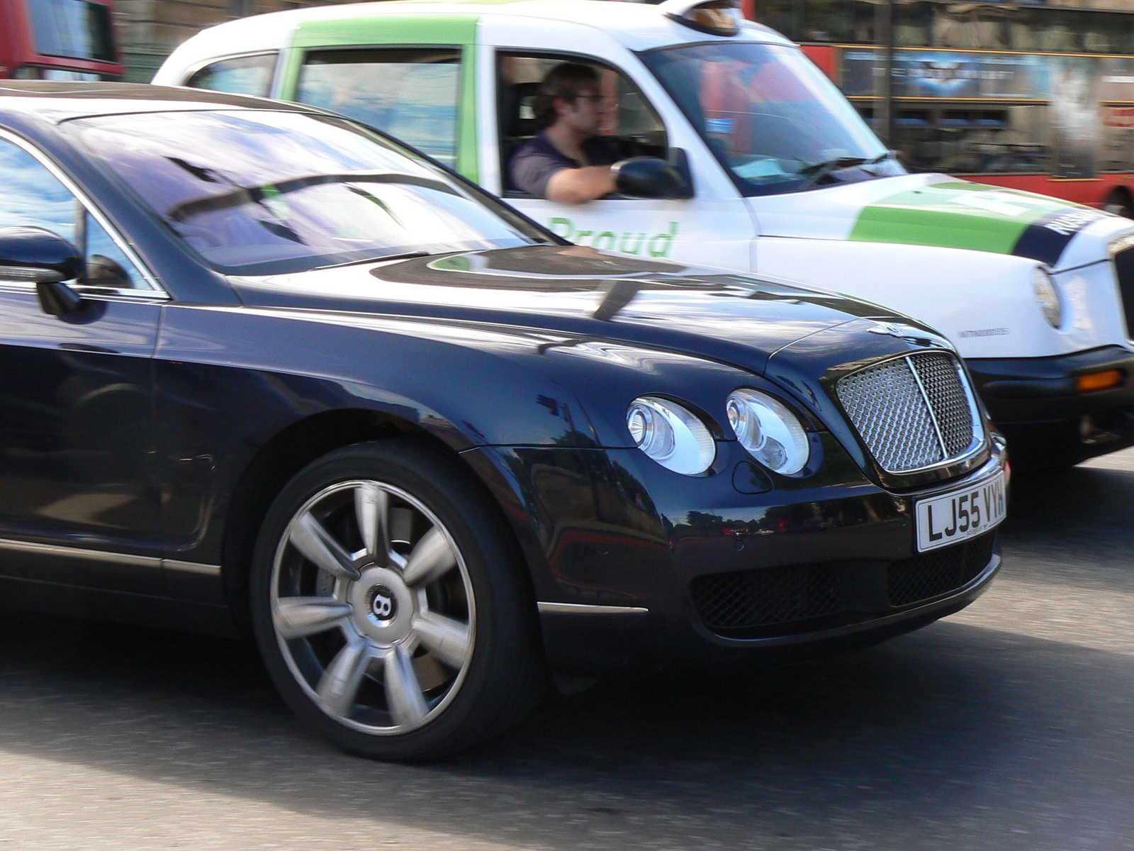 (1) Bentley Continental Flying Spur