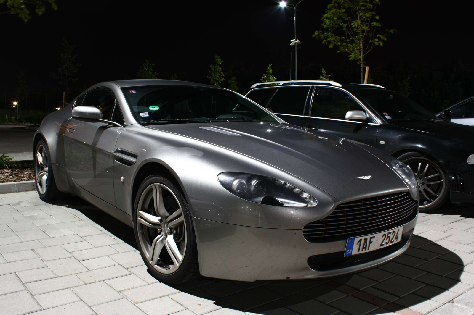 Aston Martin Vantage