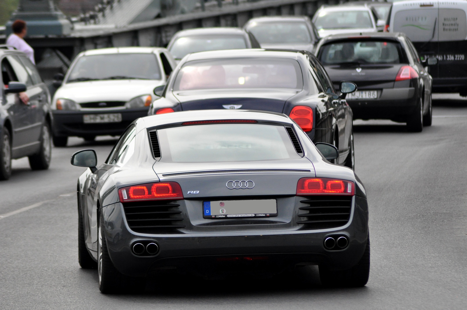 Dupla 160 Bentley Flying Spur & Audi R8