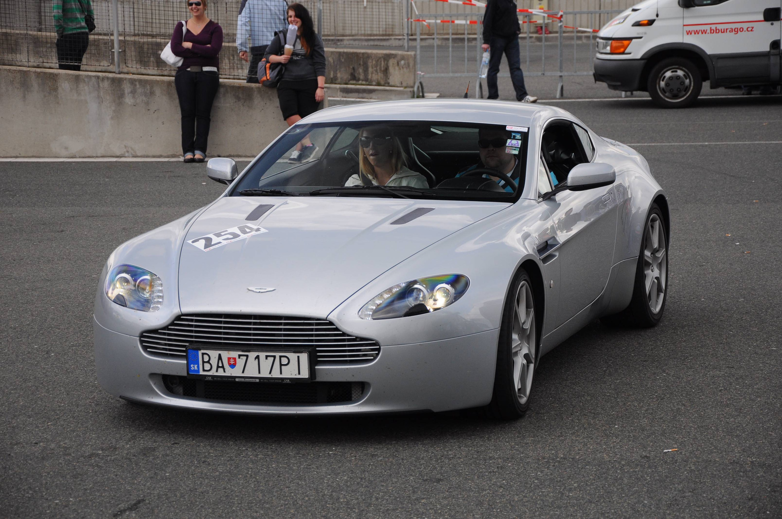 Aston Martin V8 Vantage