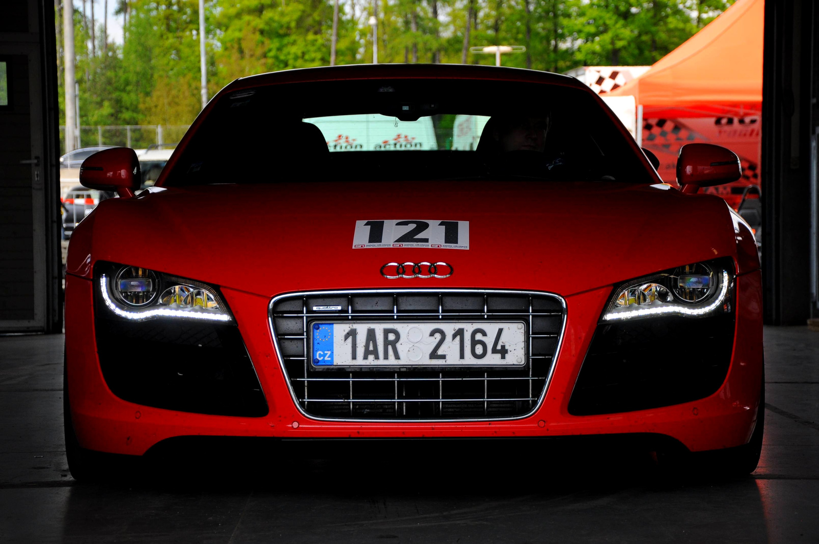 Audi R8 V10