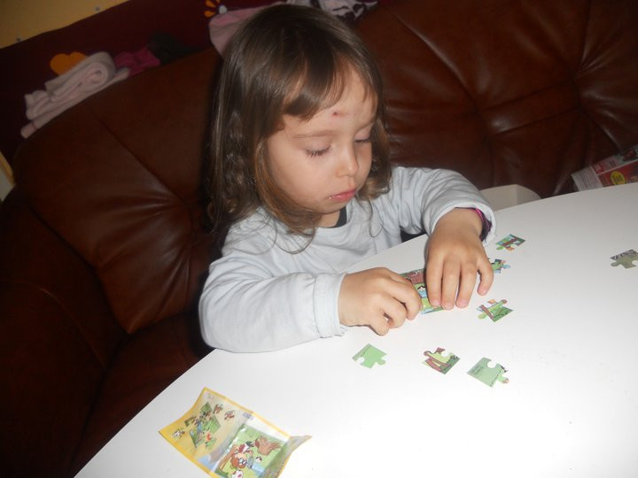 május 10. Detti puzzlézok