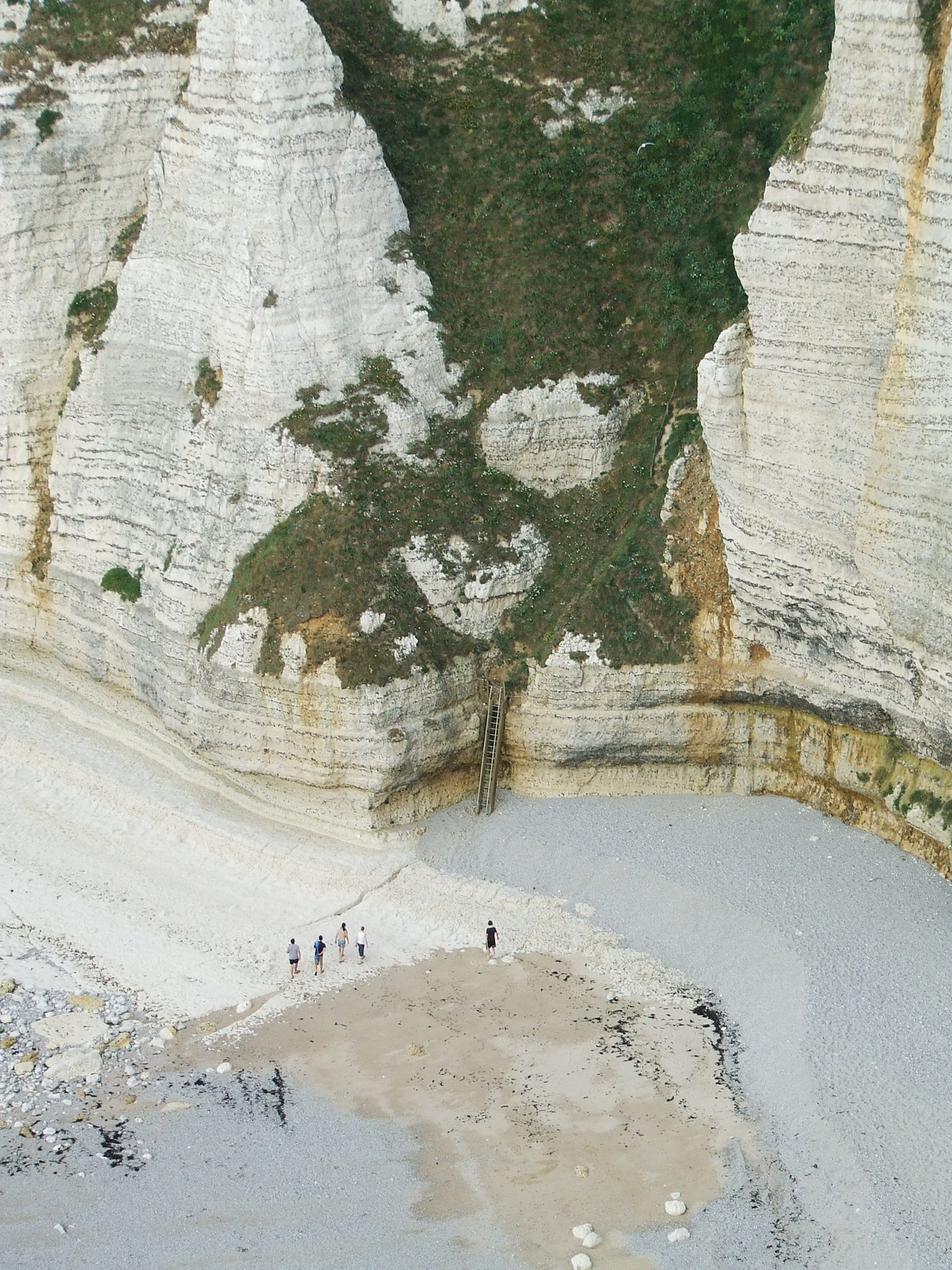 4. nap Etretat