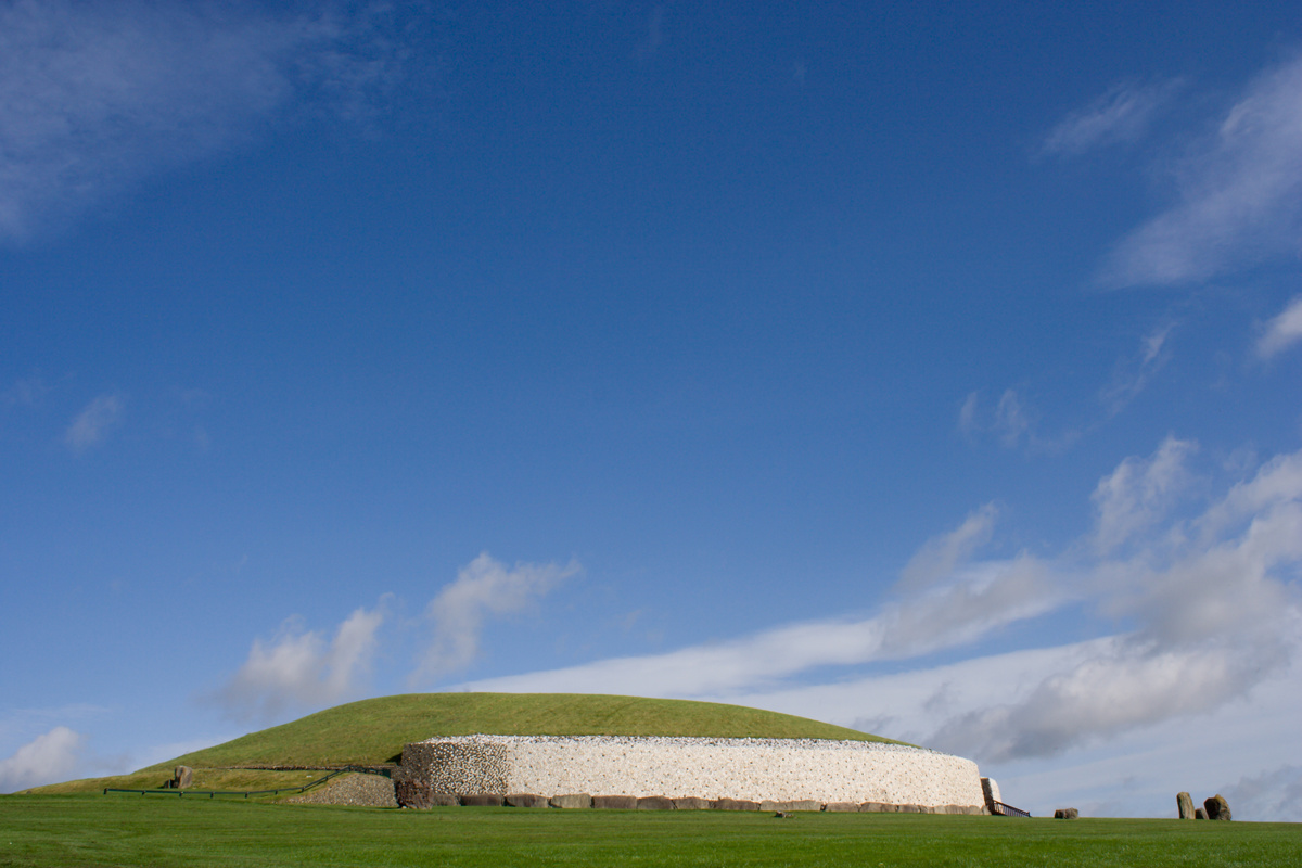 6.nap( MG 4407-1)Newgrange