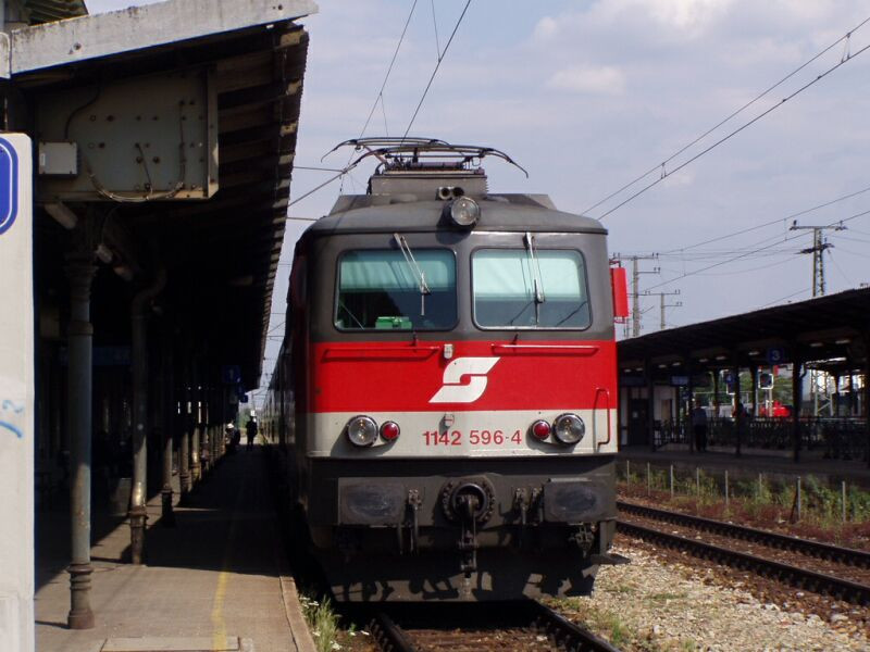 ÖBB-1142-596 (1)