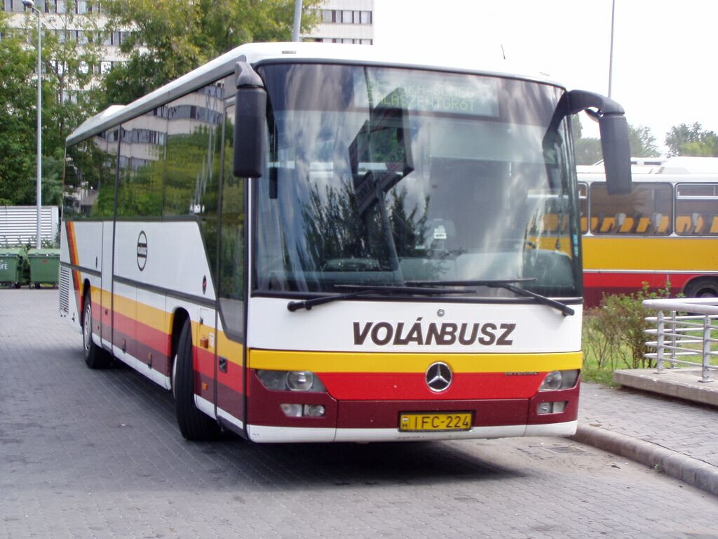 Mercedes-Intouro-volánbusz-060902 (3)